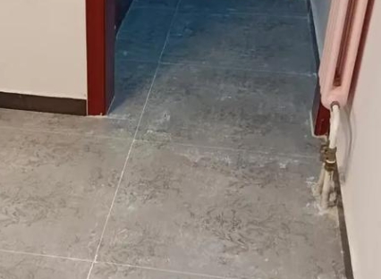 玉龙瓷砖空鼓维修公司分享下玉龙地砖空鼓了怎么办